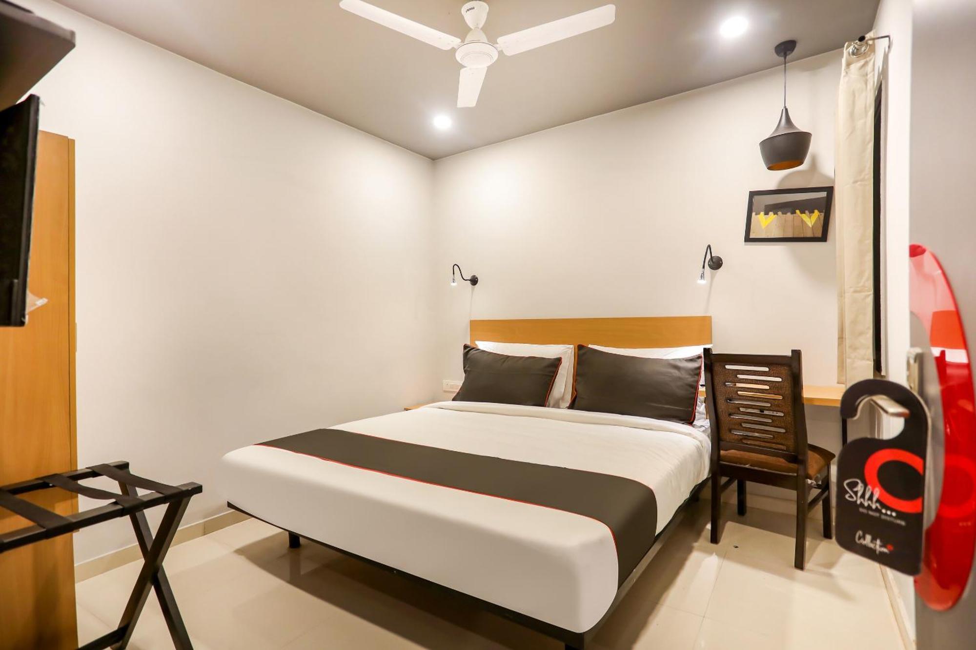 Super Collection O Le Noida Hotel Near Sector 76 Metro Station Экстерьер фото